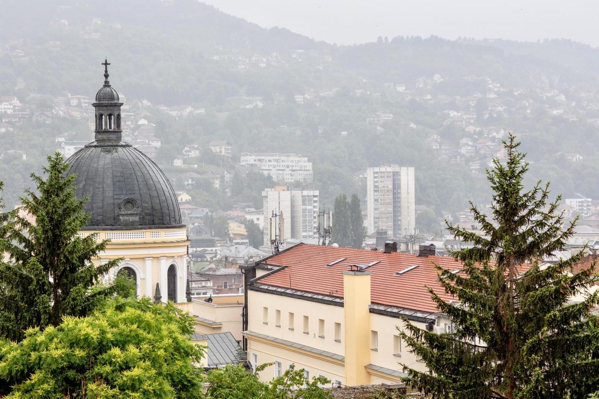 Old Town Heaven 3-bedroom With Balcony Sarajevo